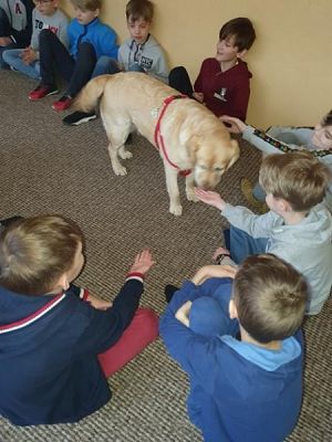  Grafika #5: Dzień Kobiet w klasie IV - fotorelacja grafika