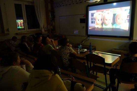  Grafika #29: NOCKA W SZKOLE KLASY 5 b grafika