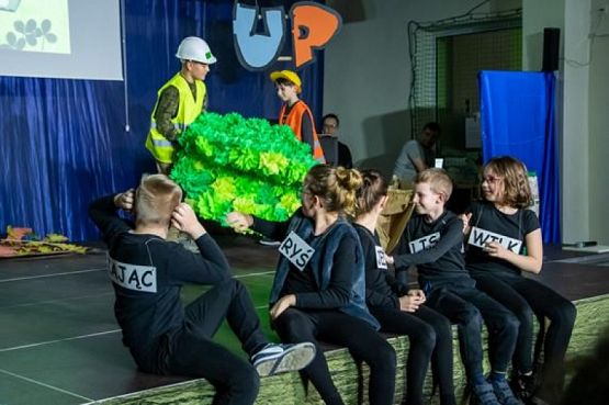  Grafika #12: START UP 2020 grafika