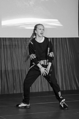  Grafika #35: START UP 2020 grafika