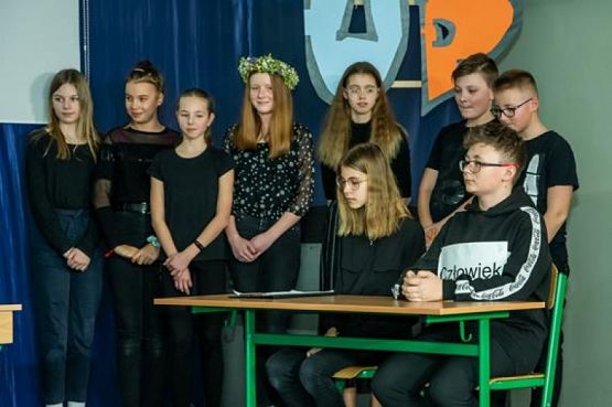  Grafika #51: START UP 2020 grafika