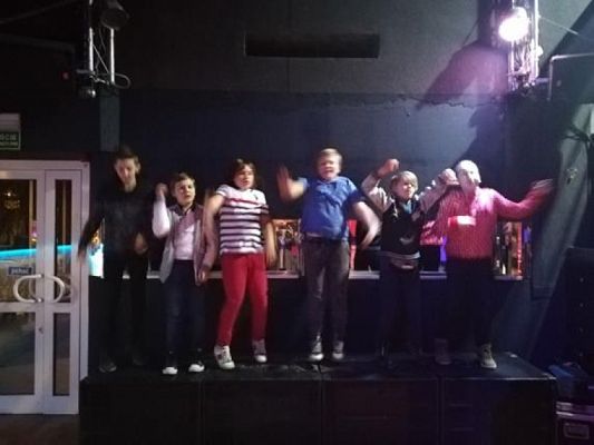  Grafika #3: DYSKOTEKA WALENTYNKOWA kl.IV-VIII grafika