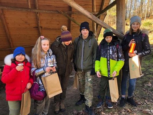  Grafika #6: Fotorelacja z 2 i 3 dnia projektu Erasmus+ "Second life" grafika