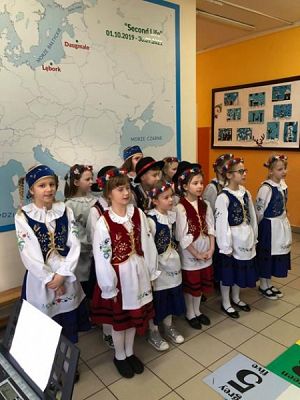  Grafika #4: Erasmus + Project "Second life" First day in Poland. grafika