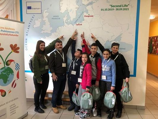  Grafika #7: Erasmus + Project "Second life" First day in Poland. grafika