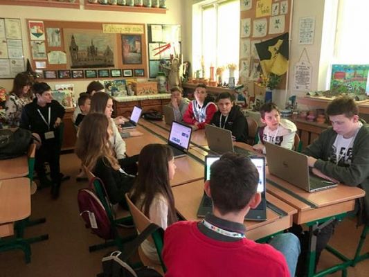  Grafika #19: Erasmus + Project "Second life" First day in Poland. grafika