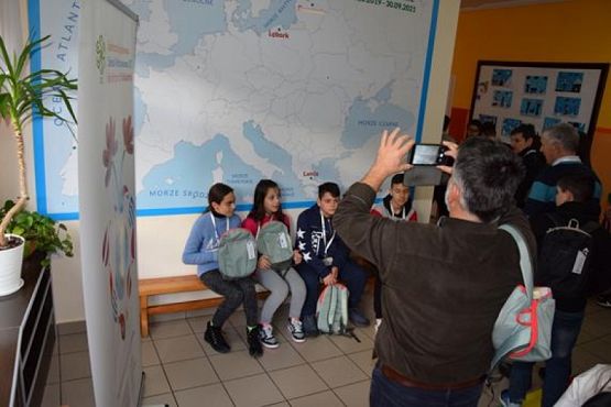  Grafika #23: Erasmus + Project "Second life" First day in Poland. grafika