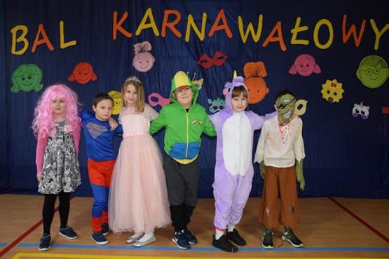  Grafika #4: Bal karnawałowy grafika