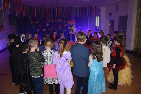  Grafika #16: Bal karnawałowy grafika