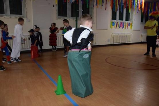  Grafika #29: Bal karnawałowy grafika