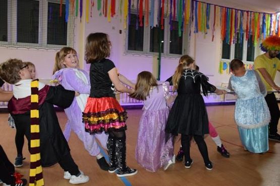  Grafika #38: Bal karnawałowy grafika