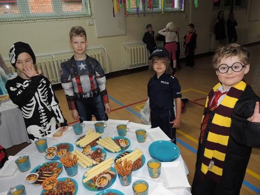  Grafika #39: Bal karnawałowy grafika