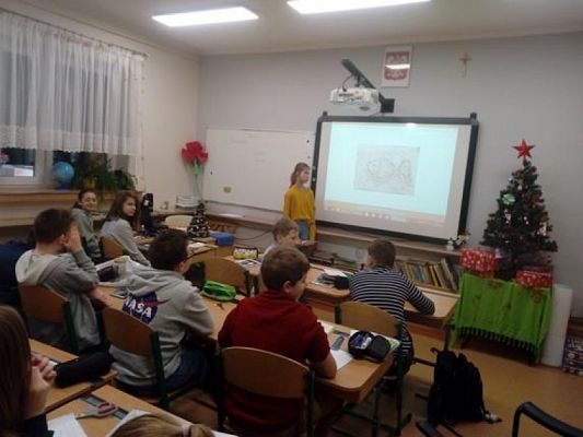  Grafika #4: Kl. 6b – z fotografią po angielsku grafika