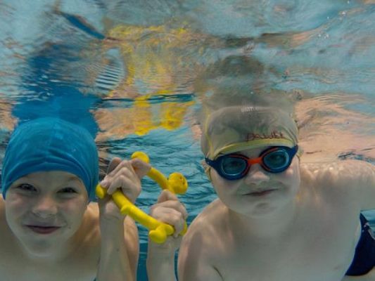  Grafika #10: Podwodne zdjęcia - fotorelacja z zajęć na basenie grafika