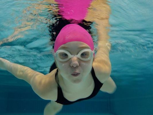  Grafika #16: Podwodne zdjęcia - fotorelacja z zajęć na basenie grafika