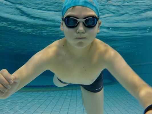  Grafika #22: Podwodne zdjęcia - fotorelacja z zajęć na basenie grafika