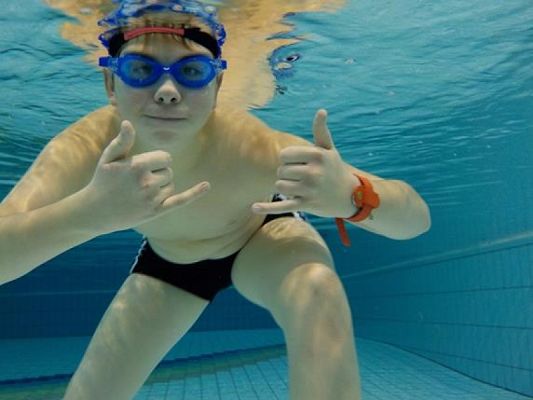  Grafika #37: Podwodne zdjęcia - fotorelacja z zajęć na basenie grafika