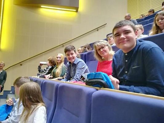  Grafika #4: VI a i b oraz VIII a i b w Teatrze Muzycznym w Gdyni grafika