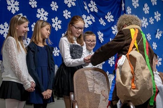  Grafika #34: WIECZORNICA BOŻONARODZENIOWA w SJSP LTO połączona z KIERMASZEM ŚWIĄTECZNYM oraz LICYTACJĄ na rzecz Zuzanny Kapczuk i Jasia Brylowskiego grafika