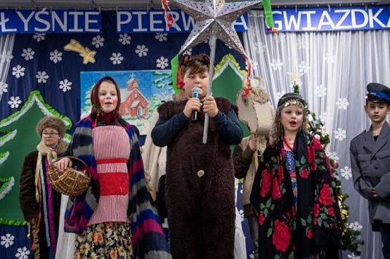  Grafika #45: WIECZORNICA BOŻONARODZENIOWA w SJSP LTO połączona z KIERMASZEM ŚWIĄTECZNYM oraz LICYTACJĄ na rzecz Zuzanny Kapczuk i Jasia Brylowskiego grafika