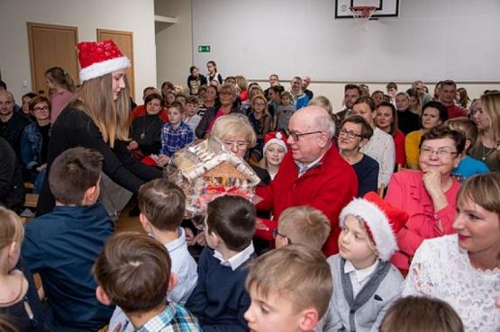  Grafika #53: WIECZORNICA BOŻONARODZENIOWA w SJSP LTO połączona z KIERMASZEM ŚWIĄTECZNYM oraz LICYTACJĄ na rzecz Zuzanny Kapczuk i Jasia Brylowskiego grafika