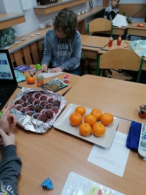  Grafika #2: Mikołajki w Va grafika