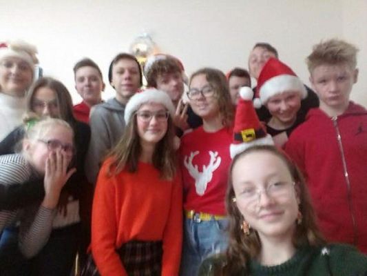  Grafika #0: Mikołajki w 8a grafika