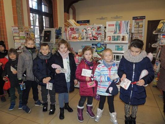  Grafika #11: WYSYŁAMY KARTKI ŚWIĄTECZNE grafika