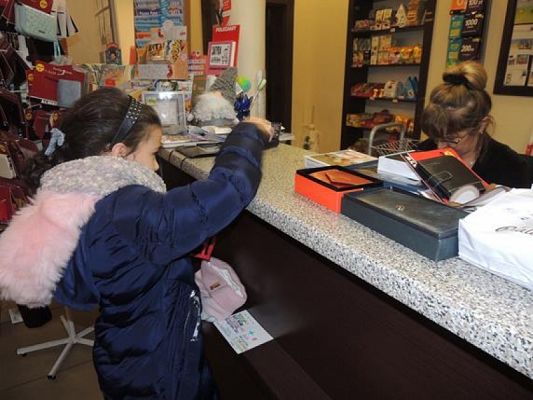  Grafika #12: WYSYŁAMY KARTKI ŚWIĄTECZNE grafika