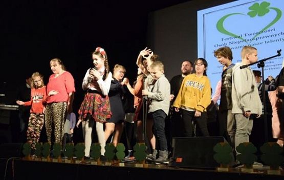  Grafika #10: Festiwal Twórczości Osób Niepełnosprawnych "Odkrywamy nasze talenty" grafika