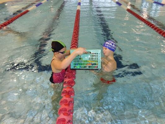  Grafika #6: Bo na basenie było super grafika