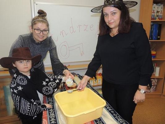  Grafika #0: Magiczne Andrzejki w klasie pierwszej grafika