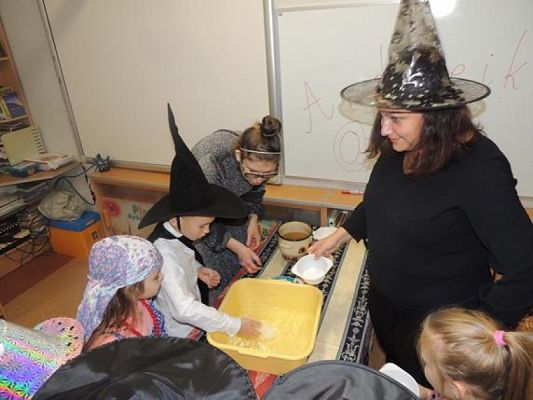  Grafika #2: Magiczne Andrzejki w klasie pierwszej grafika