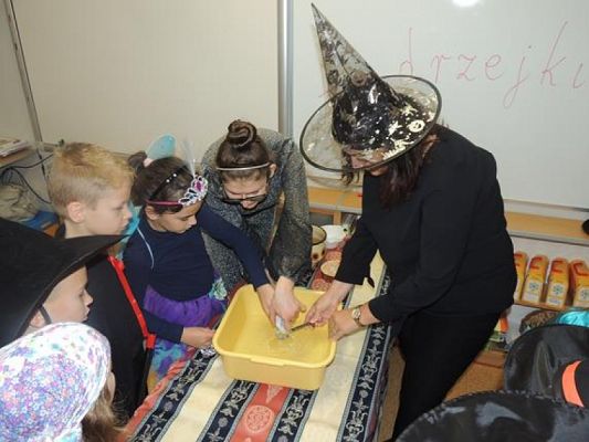  Grafika #3: Magiczne Andrzejki w klasie pierwszej grafika