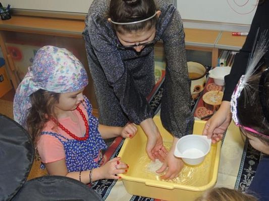  Grafika #4: Magiczne Andrzejki w klasie pierwszej grafika