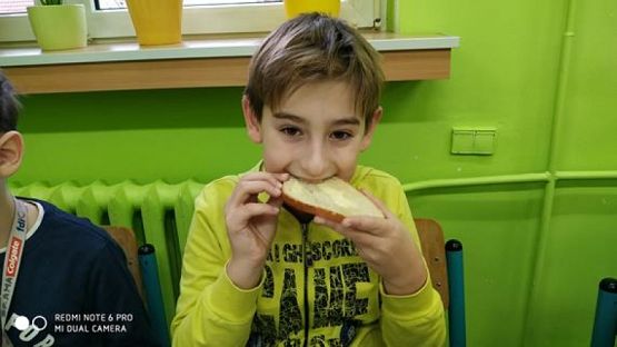  Grafika #13: Klasa IIIa świętuje Dzień Pluszowego Misia grafika