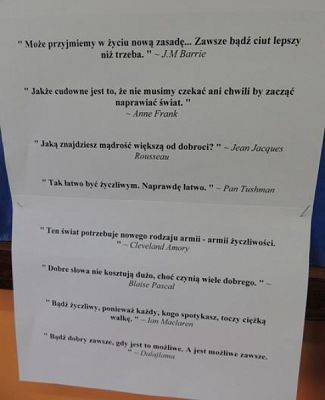  Grafika #6: SZKOLNA AKCJA DRZEWO ŻYCZLIWOŚCI grafika