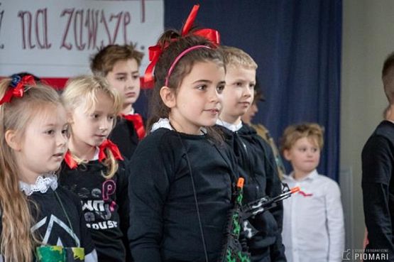  Grafika #13: 11 LISTOPADA 1918 - Zapamiętamy już na zawsze ! grafika