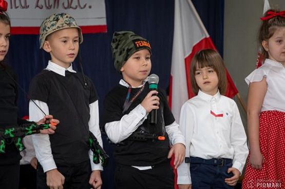  Grafika #22: 11 LISTOPADA 1918 - Zapamiętamy już na zawsze ! grafika