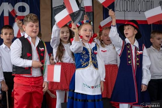  Grafika #44: 11 LISTOPADA 1918 - Zapamiętamy już na zawsze ! grafika