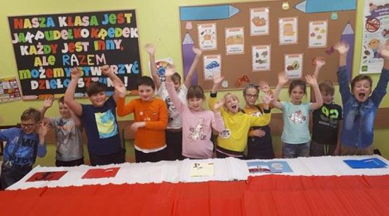  Grafika #35: Projekt "BohaterON w Twojej Szkole" grafika