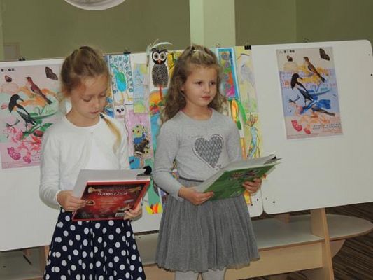  Grafika #5: WYRÓŻNIENIA w Miejskim Konkursie Plastycznym ,,Zakładka do książki grafika