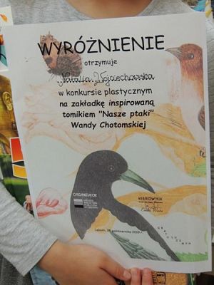 Grafika #8: WYRÓŻNIENIA w Miejskim Konkursie Plastycznym ,,Zakładka do książki grafika