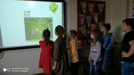  Grafika #1: KÓŁKO "MATEMATYCZNE ŁAMIGŁÓWKI" grafika