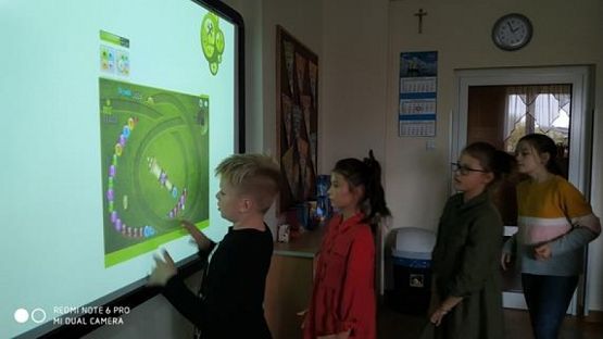  Grafika #3: KÓŁKO "MATEMATYCZNE ŁAMIGŁÓWKI" grafika