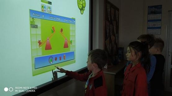  Grafika #9: KÓŁKO "MATEMATYCZNE ŁAMIGŁÓWKI" grafika