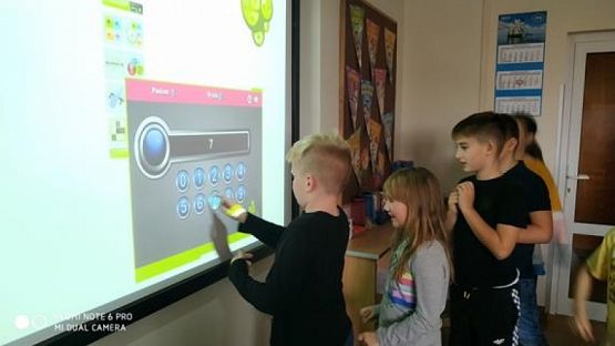  Grafika #12: KÓŁKO "MATEMATYCZNE ŁAMIGŁÓWKI" grafika