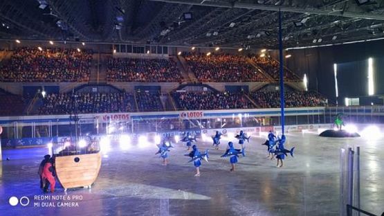  Grafika #9: Niezwykłe przygody Sindbada żeglarza - rewia na lodzie grafika