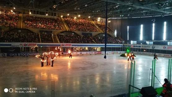  Grafika #15: Niezwykłe przygody Sindbada żeglarza - rewia na lodzie grafika