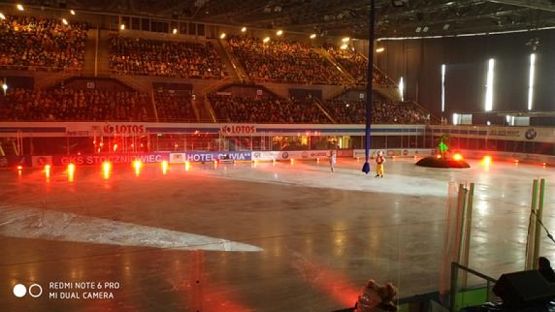  Grafika #17: Niezwykłe przygody Sindbada żeglarza - rewia na lodzie grafika